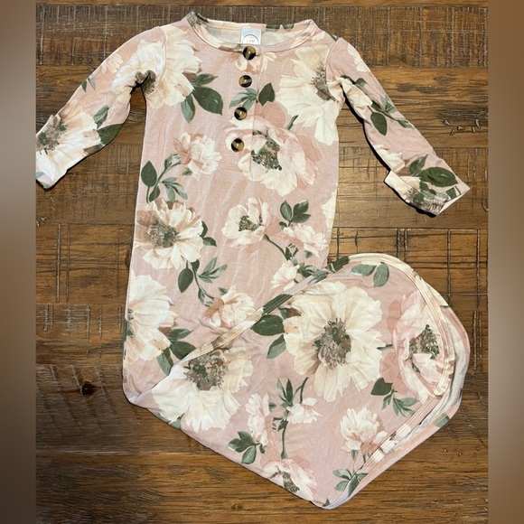 Floral Pink Lou Lou knotted gown - Picture 1 of 1